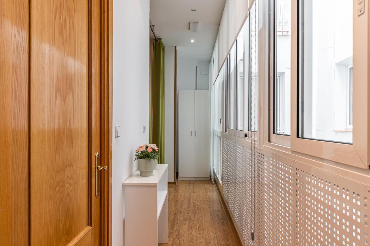 Waou Apartamentos En Sol Confort 7 Madrid Kültér fotó